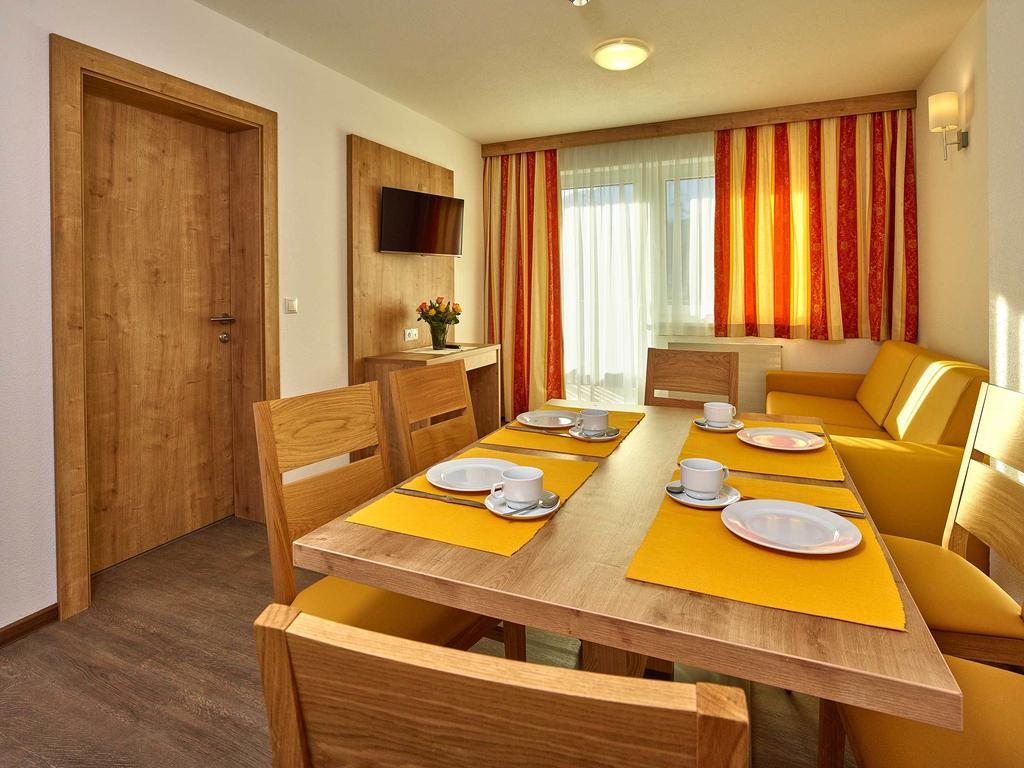 Appartement Gaestehaus Bergkristall Зельден Номер фото