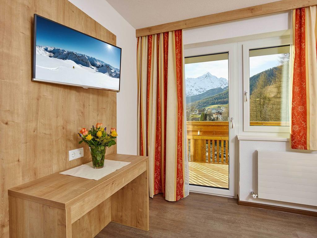 Appartement Gaestehaus Bergkristall Зельден Номер фото