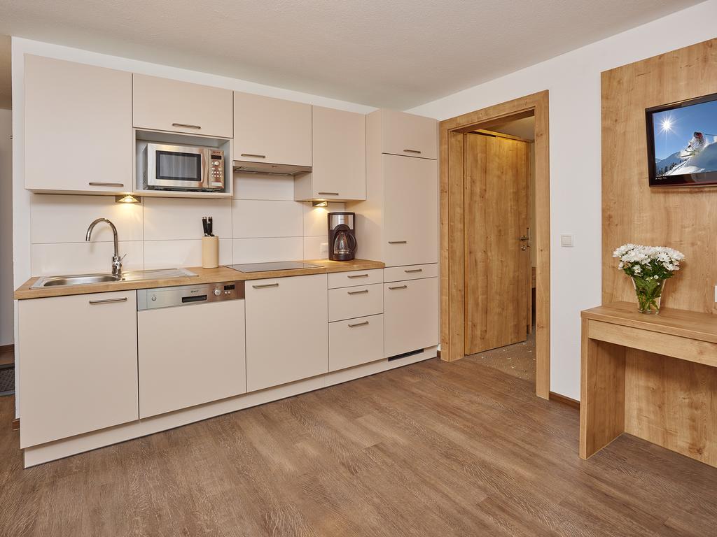 Appartement Gaestehaus Bergkristall Зельден Екстер'єр фото