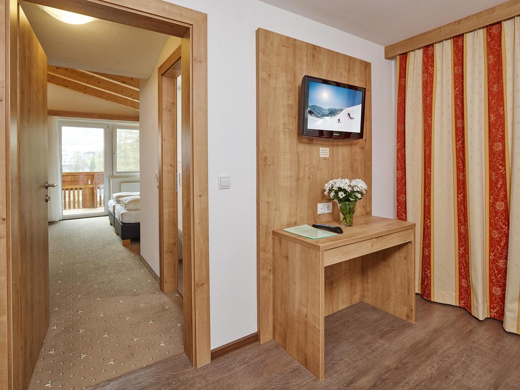 Appartement Gaestehaus Bergkristall Зельден Екстер'єр фото