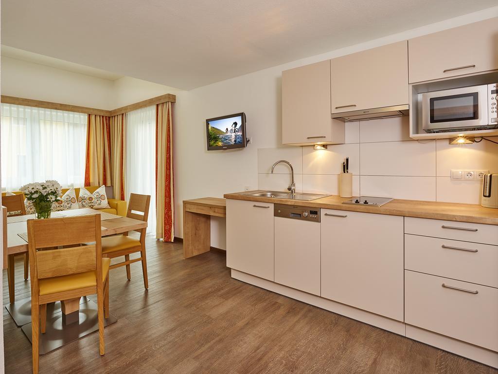 Appartement Gaestehaus Bergkristall Зельден Екстер'єр фото